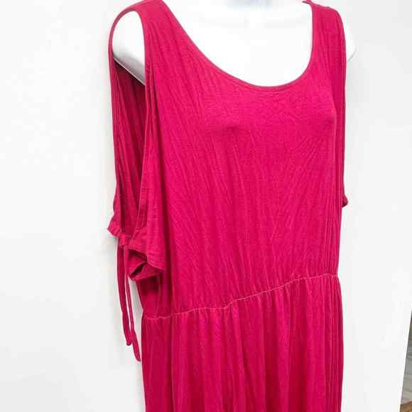 Torrid Cold Shoulder Jersey Skate Dress Style Number 11164724 Size 2 - Picture 6 of 12